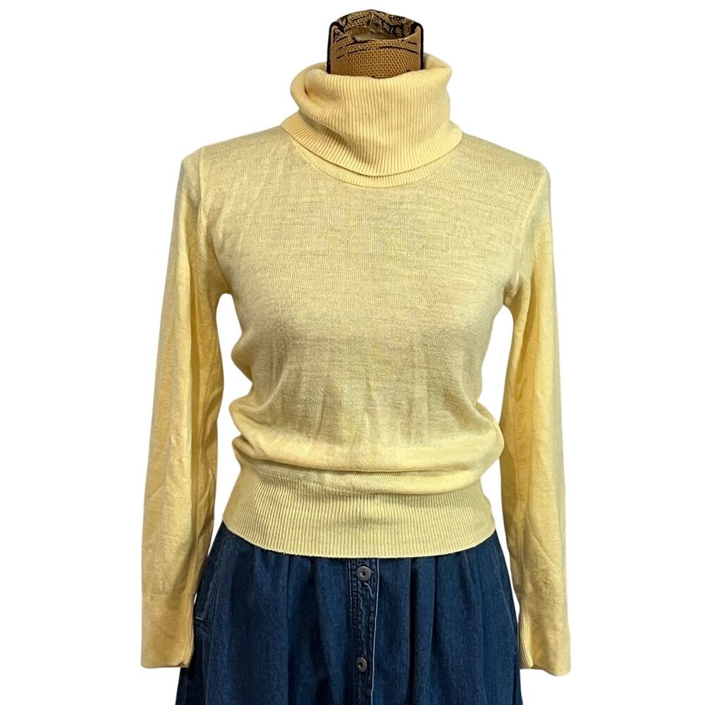 Vintage 70s 80s Gotham Yellow Turtleneck Acrylic Sweater Women’s XS/S